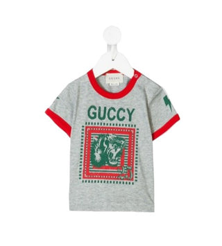 Gucci T-Shirt mit Rundhalsausschnitt und Aufdruck 520831X3010