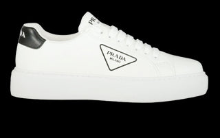 Prada Sneakers 2eg405 with laces