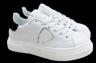 Philippe Model Sneakers 69494 with laces