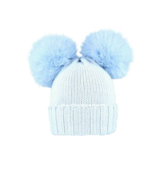 Regina Cappello in lana con due pompon 80100