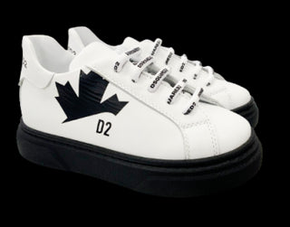 Dsquared2 Sneakers 68561 with laces