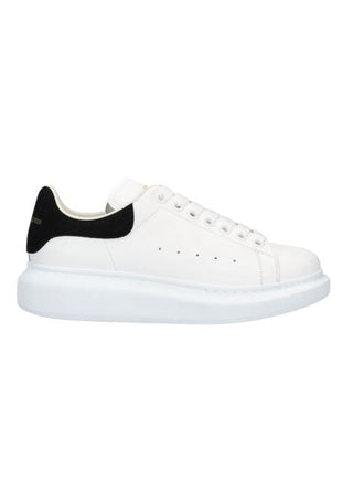 Alexander Mcqueen Sneakers 553770w with laces