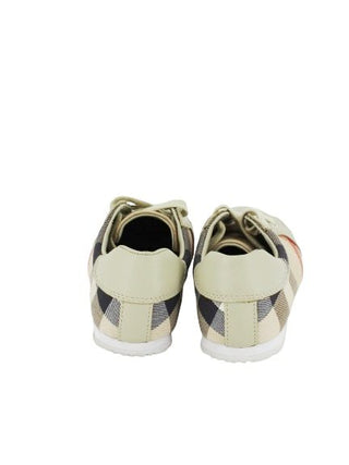 Burberry b19111 sneakers with laces