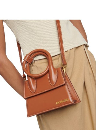 Jacquemus Borsa Le Chiquito 213ba0057 Con Clip Magnetica