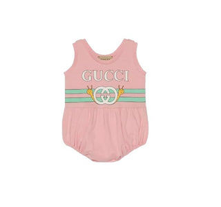 Gucci Romper with logo and writing on the front 725924/XJE4L5967 With Magnetic Clip