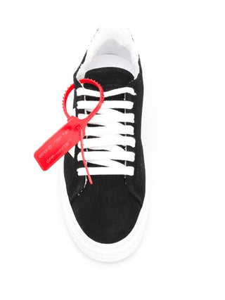 Off-White OWIA145E Sneakers mit Schnürsenkeln