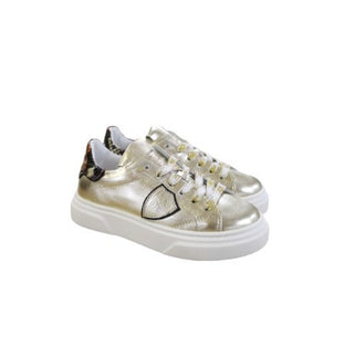 Philippe Model Sneakers 72719 with laces