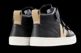 Veja Sneakers df06030409c with tears