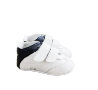 Armani Sneakers lxc002 with tears