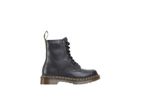 Dr. Martens Amphibians 11821002 mit Schnürsenkeln