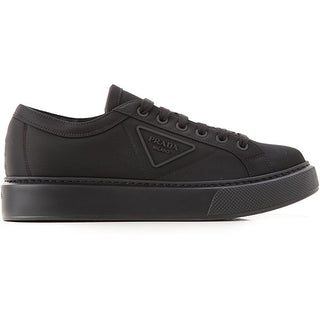 Prada Sneakers 4e3560 with laces